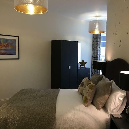 Star Tree Apartment Йорк Экстерьер фото